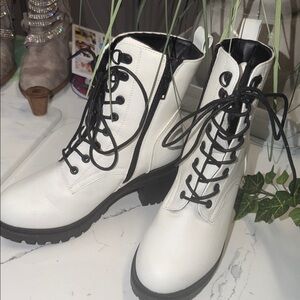 Stylish White Lace-Up Ankle Boots